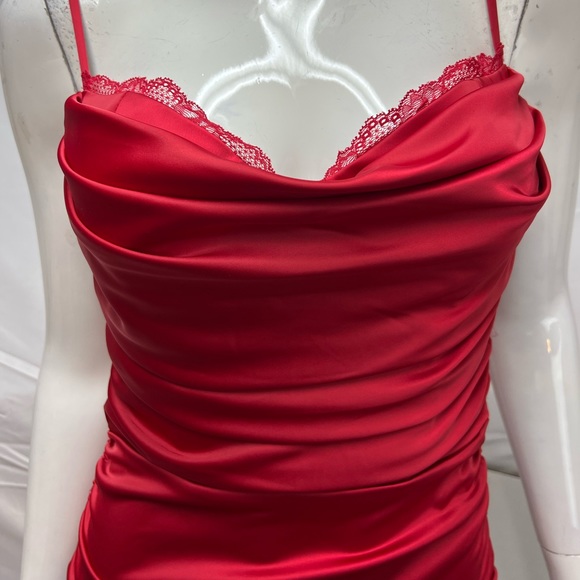 Oh Polly Red Satin Ruched Stretchy All For You Mini Bodycon Dress US 6 (UK 10) - Picture 6 of 10